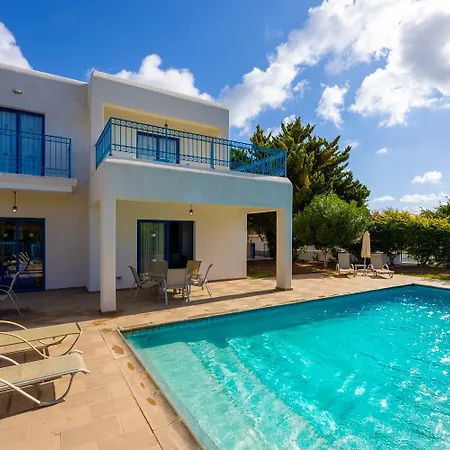 Willa Apollonas Peja