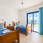 Apollonas Villa